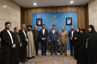 استاندار کرمان: به دنبال مردمی سازی توسعه در کرمان هستیم