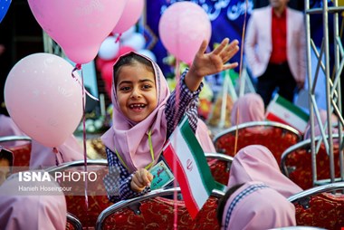 آغاز سال تحصیلی و بازگشایی مدارس از «اول مهر»/ برگزاری «جشن شکوفه‌ها» ۲۹ شهریور
