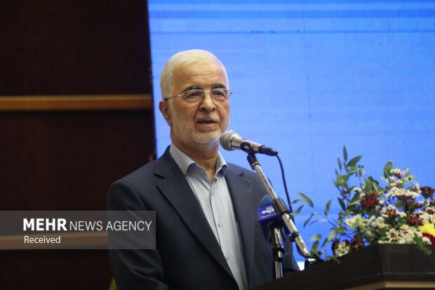 هشدار مؤمنی درباره تبعات کاهش جمعیت؛ ایرانِ ۱۴۸۰ کمتر از ۴۰ میلیون نفر