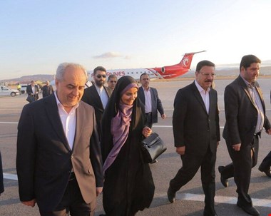 وزیر راه و شهرسازی وارد تبریز شد
