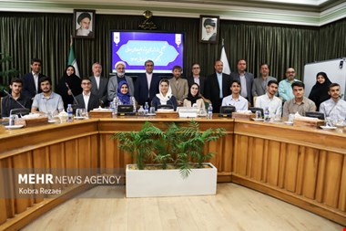 مشهد؛ قطب تولید رتبه‌های برتر کنکور در سایه مدارس خاص