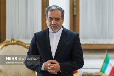 عزیمت وزیر امور خارجه به قطر