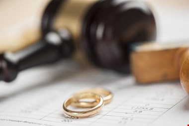 تکلیف مهریه پس از فوت زن؛ والدین متوفی سهمی از مهریه دارند؟