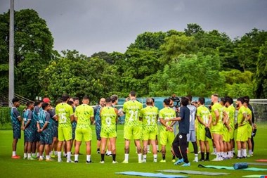 موهان هند باگان قید سفر به ایران را زد؛ در انتظار تصمیم انضباطی AFC