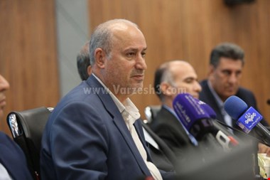 ممنوعیت صریح تاج برای داوران لیگ برتر