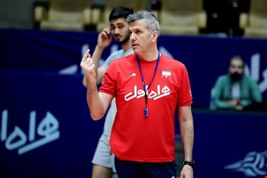 مومنی‌مقدم: مقابل چین عملکرد فوق العاده‌ای در دفاع داشتیم