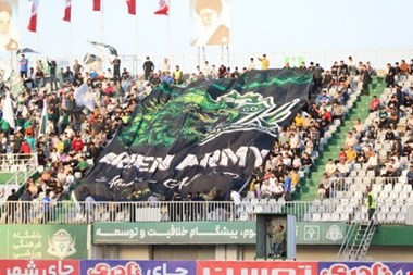 آلومینیوم در برد هتتریک کرد؛ شمس آذر بالاخره امتیاز کامل از دست داد