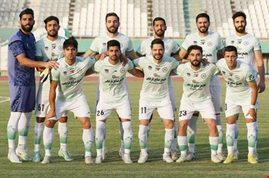 عکس تیمی ذوب‌آهن 1402 با دو پرسپولیسی
