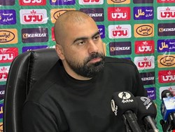 بازیکنانم جنگنده بازی کردند؛ مقصر باخت خودم هستم