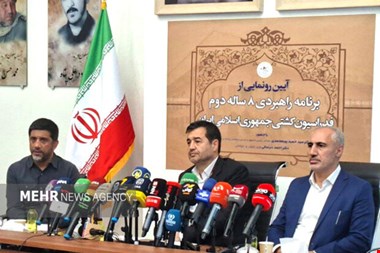 دنیامالی: کشتیگیران همیشه پرچم ایران را بالا نگه داشتهاند