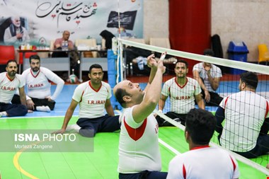 فراز و فرودهای زندگی کاپیتان والیبال نشسته؛ با ملی‌پوشان مثل کارگر روزمزد برخورد می‌کنند