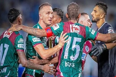 روادید تمام بازیکنان موهان باگان برای سفر به ایران صادر شد