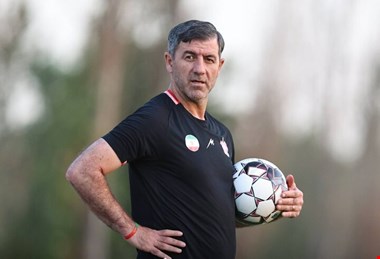 باقری: مسئولان در خواب هستند؛ حق با هواداران است