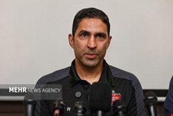 وحید هاشمیان: با دفاع بسته حریف روبرو شدیم/ به آینده پرسپولیس خوشبینم
