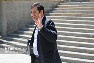 حضور ورزشکاران در اردوها و ورزش قهرمانی سنوات کاری محسوب میشود