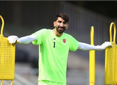 دلبری علی بیرو در تمرینات پرسپوليس