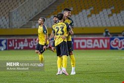 برگزاری بازی سپاهان و آخال در ورزشگاه نقش جهان