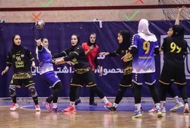 اتفاقی تکراری در هندبال/ بازی نکردن یک تیم به دلیل مشکل مالی