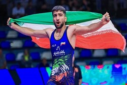 پیام احمدی مقتدرانه با ضربه فنی به نیمه نهایی رسید