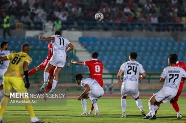ضعف پرسپولیس با هاشمیان تکرار شد؛ کسی جلودار سانترها نیست!