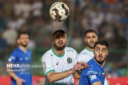 ساپینتو در جستجوی مهاجم ایده‌آل؛ خط حمله بی‌ثبات استقلال